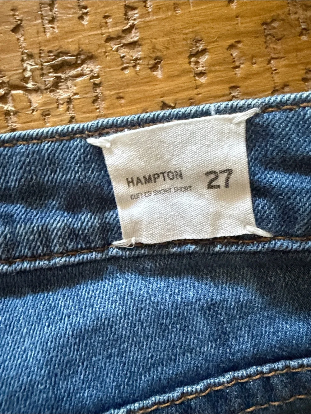 Hudson Jeans Women's Light Blue Cuffed Denim Shorts Size 27